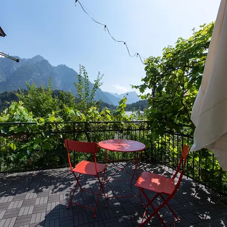 Zummer Frei Dolomites Terrace Apartman *